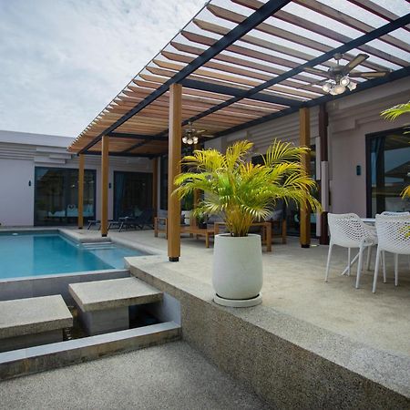 Gold Chariot Pool Villa, Phuket - Sha Plus Certified Plaja Bang Tao Cameră foto